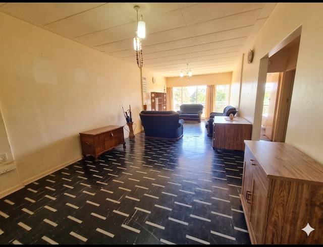 2 BEDROOM APARTMENT FOR SALE IN ARCON PARK